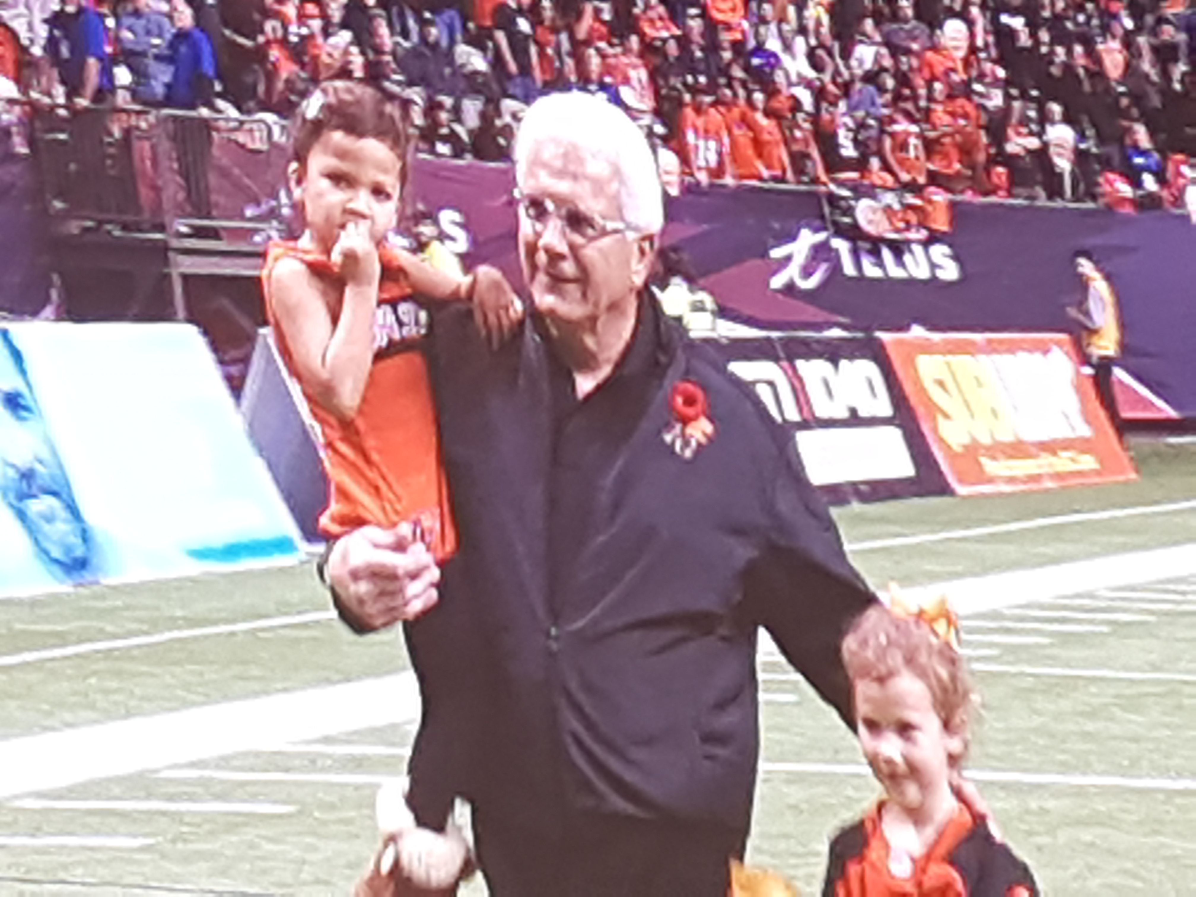 Wally and Grandkids